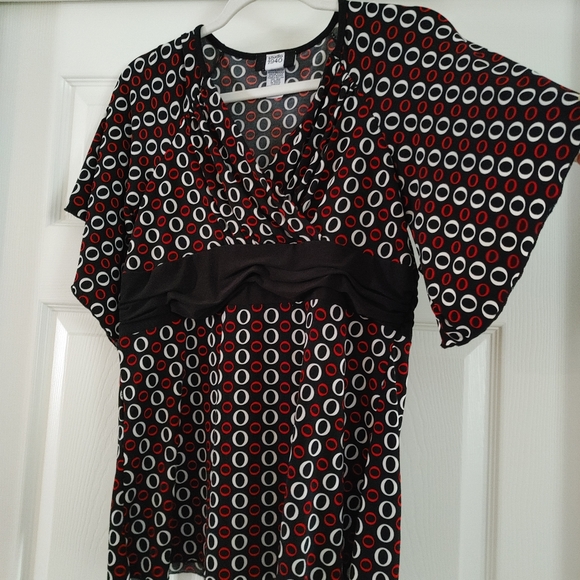 Blouse Bundle - Picture 4 of 6